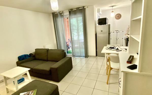 Appartement à vendre    2 pièces • 38 m2 Tournefeuille