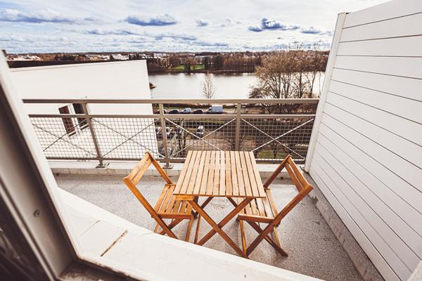 À vendre : Appartement 3 pièces avec vue sur les Lacs à Torcy