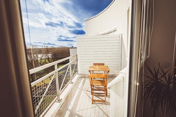 À vendre : Appartement 3 pièces avec vue sur les Lacs à Torcy