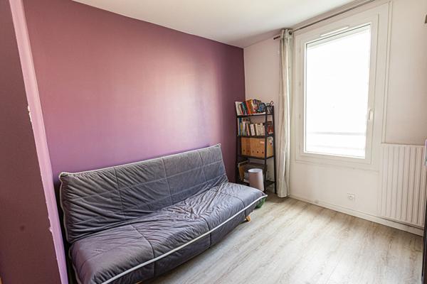 À vendre : Appartement 3 pièces avec vue sur les Lacs à Torcy