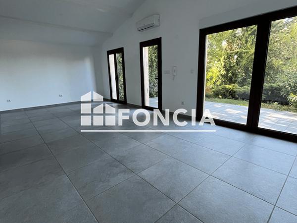 Location Maison 3 pièces 80.56 m² - 710 ROUTE D'AVIGNON Aix-en-provence 13090