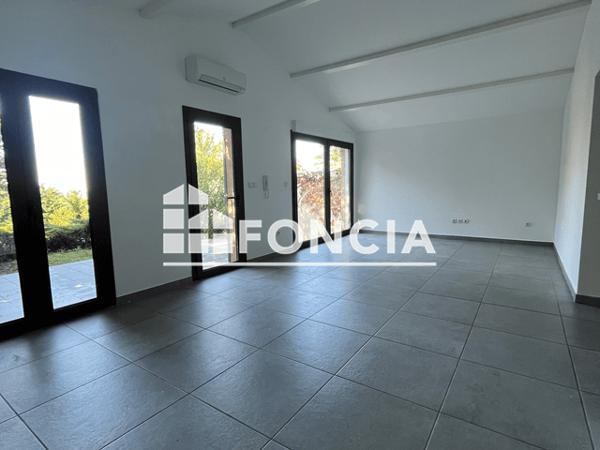 Location Maison 3 pièces 80.56 m² - 710 ROUTE D'AVIGNON Aix-en-provence 13090