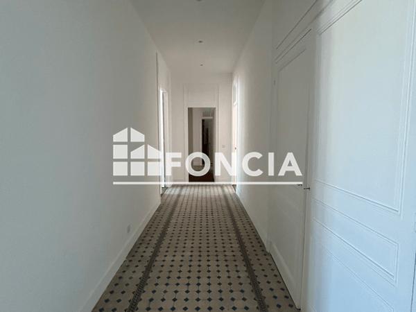 Location Appartement 3 pièces 124.5 m² - 28 RUE ALPHONSE KARR Nice 06000