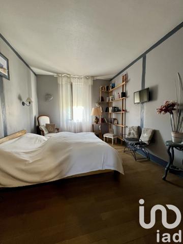 Maison à vendre 6 pièces 135 m² Saint-Doulchard