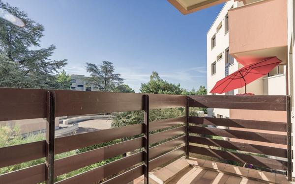Appartement à louer    1 pièce •  Saint-Michel-sur-Orge