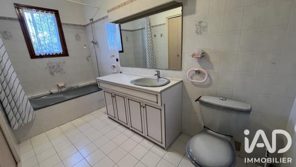 Maison à vendre 5 pièces 112 m² Nîmes