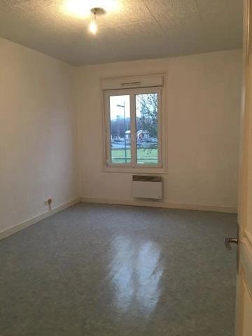 Location Appartement 2 pièces 62 m2 à Saint-Quentin