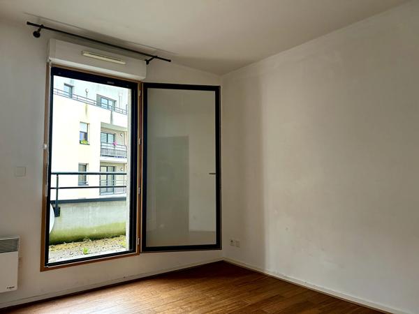 Superbe F4 de 94 m² + parking + 2 balcons Rouen droite