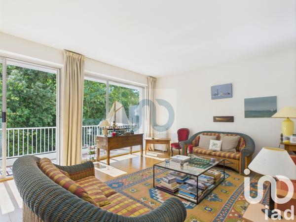 Apartment for sale 3 rooms 107 m² La Rochelle