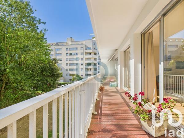 Apartment for sale 3 rooms 107 m² La Rochelle