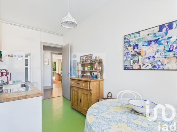 Apartment for sale 3 rooms 107 m² La Rochelle