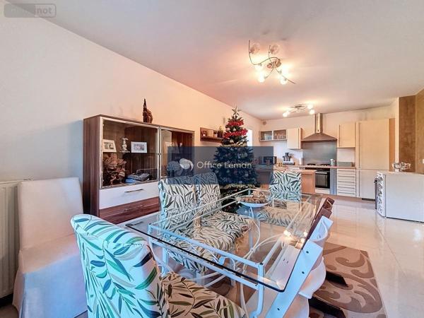 Maison à vendre à Prévessin-Moëns dans l'Ain (01280), ref : 01047-767