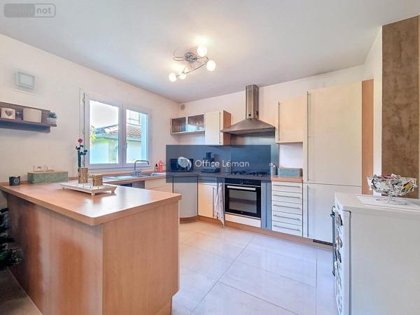 Maison à vendre à Prévessin-Moëns dans l'Ain (01280), ref : 01047-767