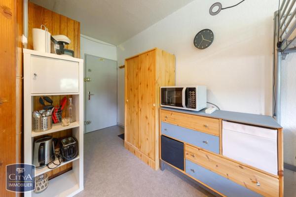 Appartement à vendre 1 pièce 14.2m² Besse-et-Saint-Anastaise (63610)