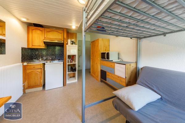 Appartement à vendre 1 pièce 14.2m² Besse-et-Saint-Anastaise (63610)