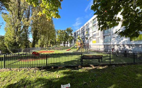 Appartement à louer    3 pièces • 58,30 m2 Neuville-sur-Saône