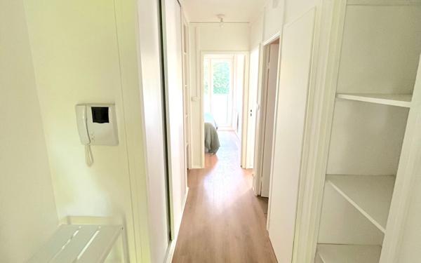 Appartement à louer    3 pièces • 58,30 m2 Neuville-sur-Saône