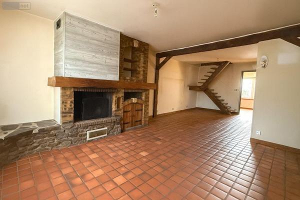 Maison à vendre à Harcy dans les Ardennes (08150), ref : 08034/101