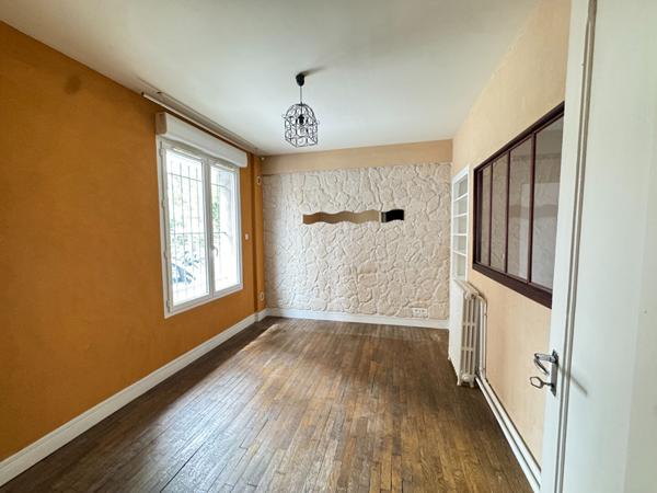 A vendre, Mairie des Lilas, 56,62 m2