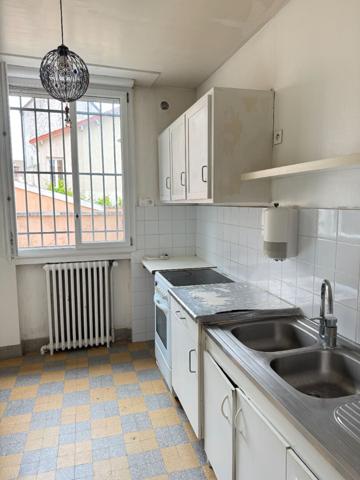 A vendre, Mairie des Lilas, 56,62 m2