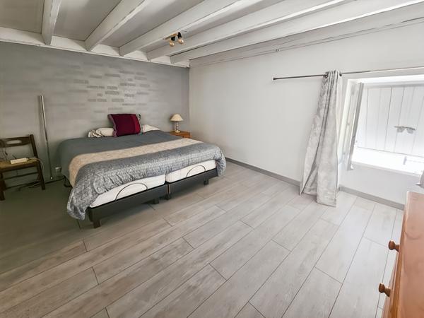 Maison Vert Saint Denis 5 pièce(s) 127 m2