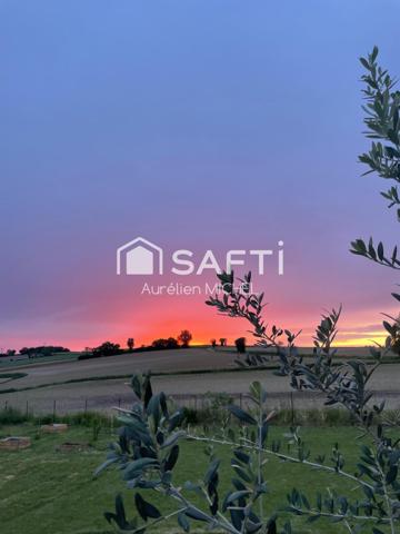 Maison avec vue dégagée.