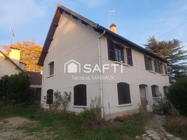 Proche du collège lycée Bury et lycée Louis Armand