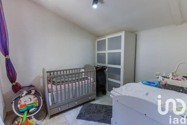 Maison 9 pièces de 175 m² à Mont (64300)