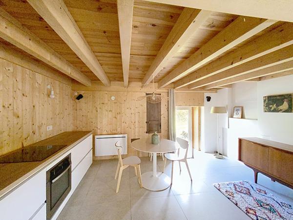 EXCLUSIVITE ! SAINT MAURICE DE LIGNON  magnifique propriété  rénovée avec matériaux de qualité sur 2500m2 de terrain