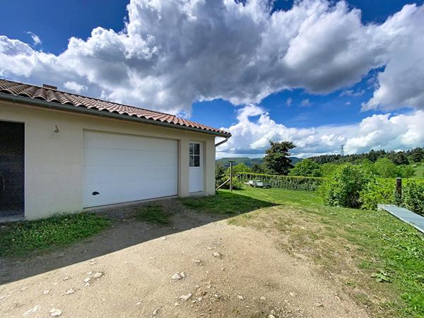 EXCLUSIVITE ! SAINT MAURICE DE LIGNON  magnifique propriété  rénovée avec matériaux de qualité sur 2500m2 de terrain