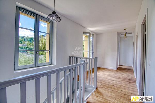 Versailles Saint Louis - Maison 6 pièces 144 m2 édifiée sur terrain de 600 m² €1 345 000 ** - Référence 25362