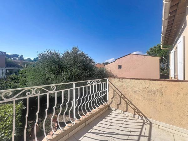 Mougins Proche Clinique : Villa 2 chambres + garage