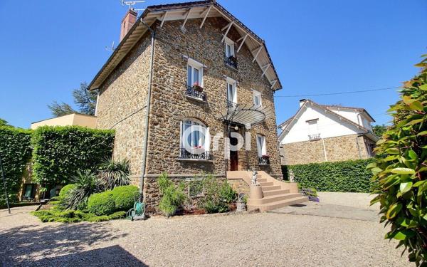 Maison à vendre    10 pièces • 265 m2 Viry-Châtillon