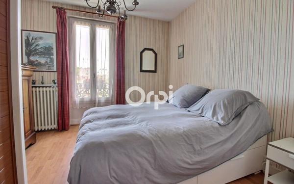 Maison à vendre    10 pièces • 265 m2 Viry-Châtillon