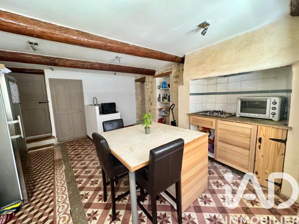 Maison à vendre 5 pièces 121 m² Estézargues