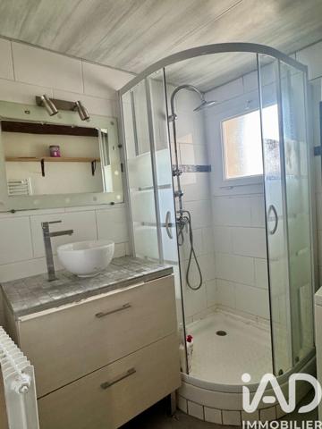 Maison à vendre 5 pièces 121 m² Estézargues