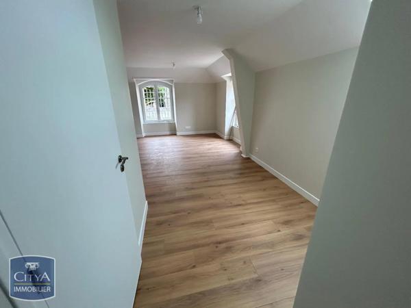Location appartement 4 pièces de 114.75m²