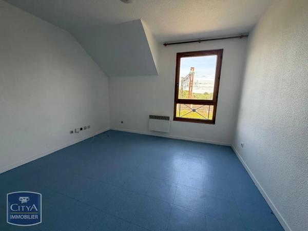 Appartement à louer 1 pièce 17.99m² Brétigny-sur-Orge (91220)