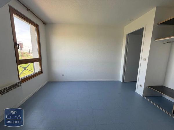 Appartement à louer 1 pièce 17.99m² Brétigny-sur-Orge (91220)