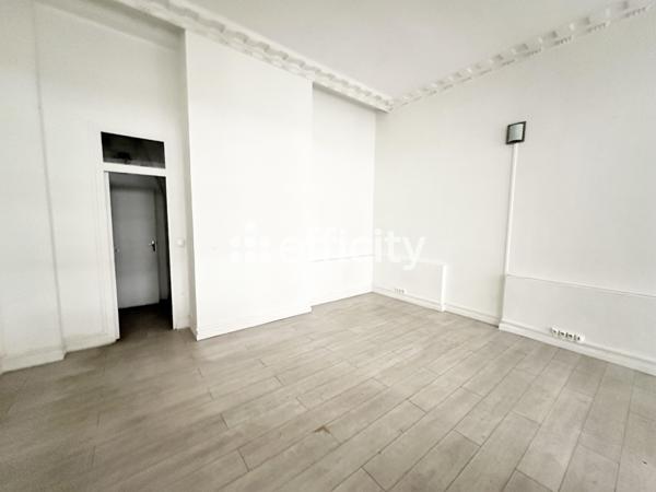 Bureau 1 pièce - 47 m²