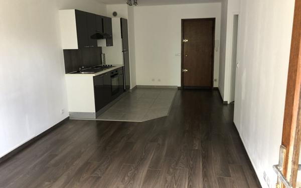 Appartement à vendre    2 pièces • 40,81 m2 Noisy-le-Roi