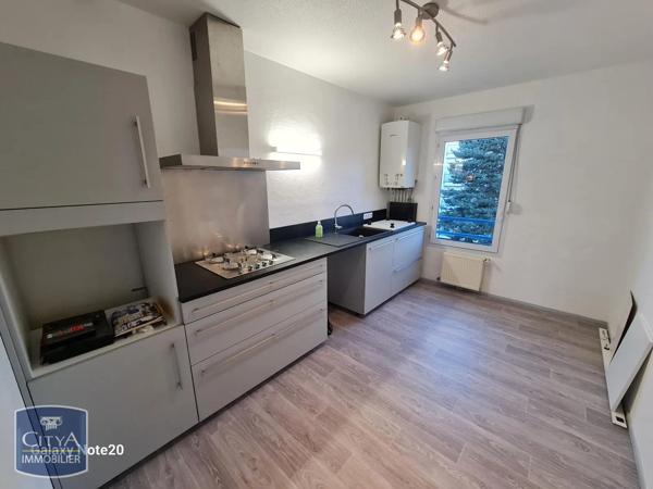 Appartement à louer 4 pièces 91.3m² Roanne (42300)