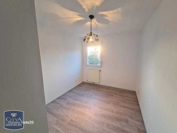 Appartement à louer 4 pièces 91.3m² Roanne (42300)