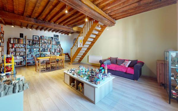 Appartement à vendre    3 pièces • 92,21 m2 Villefranche-sur-Saône