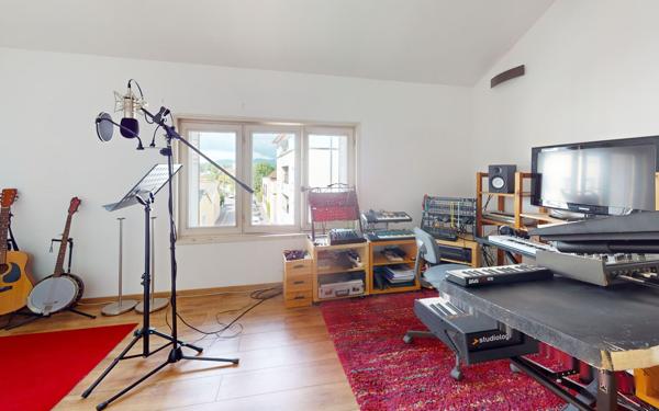 Appartement à vendre    3 pièces • 92,21 m2 Villefranche-sur-Saône