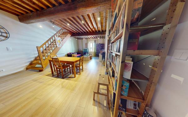 Appartement à vendre    3 pièces • 92,21 m2 Villefranche-sur-Saône