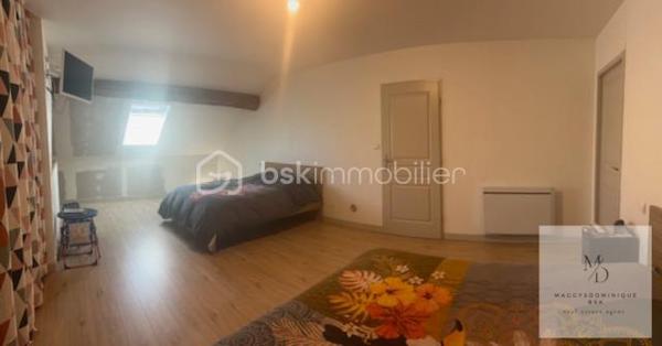 Maison de village de 162,99 m²