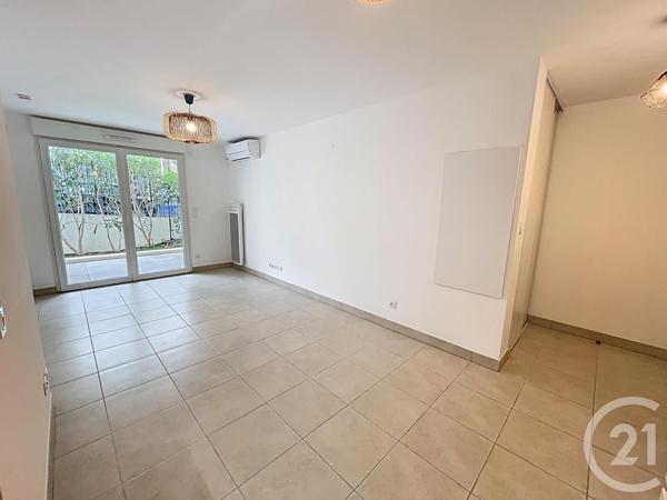 Appartement T2 à vendre  2 pièces - 39 m2 CAVALAIRE SUR MER - 83