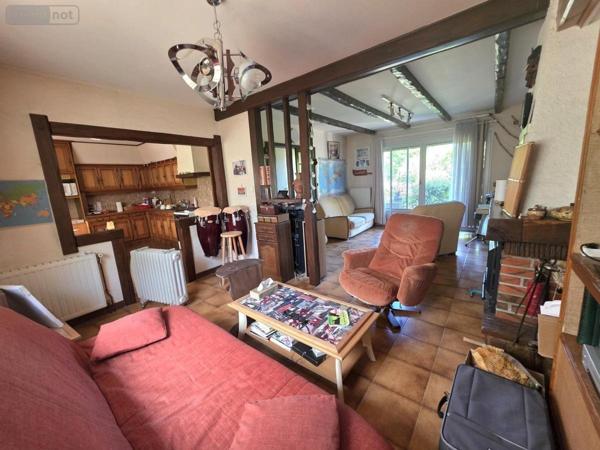 Maison à vendre à Foëcy dans le Cher (18500), ref : 18058-12