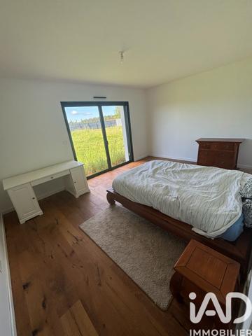 Maison à vendre 4 pièces 178 m² Cugnaux